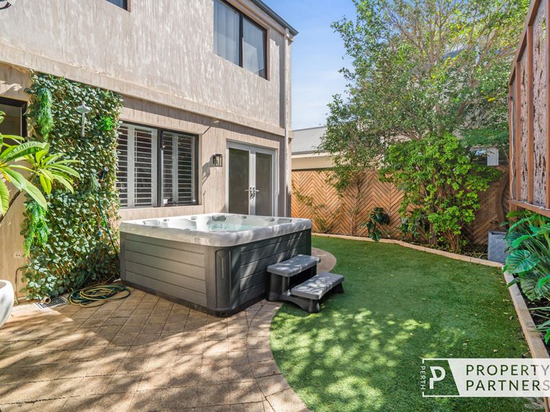 3/39 Calais Road, Scarborough