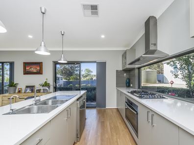 4 Mortimer Street, Gingin WA 6503