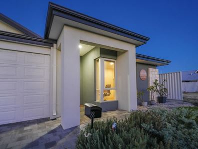 88 Routeburn Street, Wanneroo WA 6065