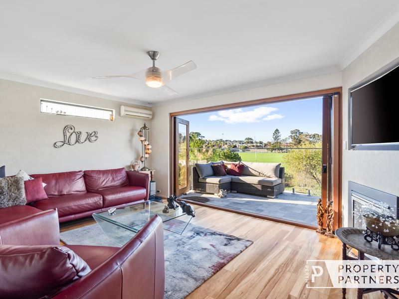 3/25 Sackville Terrace, Scarborough WA 6019