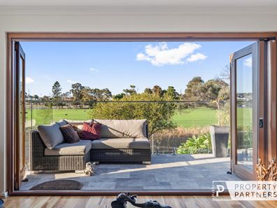 3/25 Sackville Terrace, Scarborough WA 6019