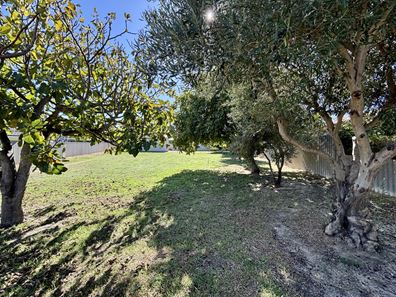 4 Hull Heights, Waroona WA 6215