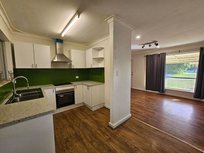 111 Crandon Street, Gosnells WA 6110