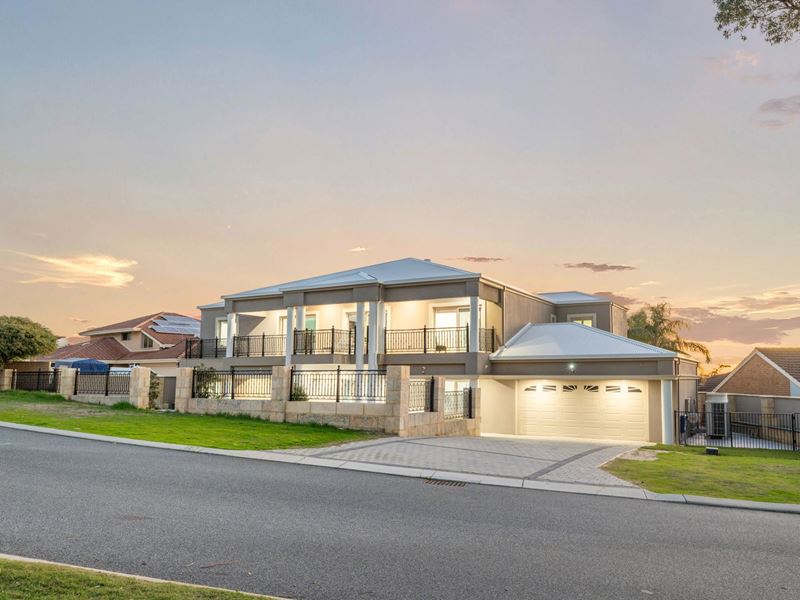 18 Mooring Crescent, Ocean Reef