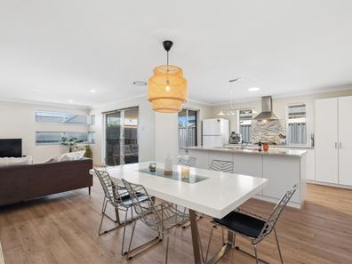19 Integra Street, Aveley WA 6069