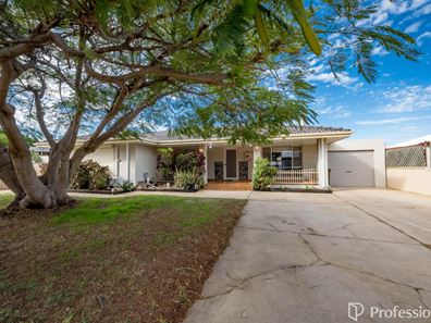 1 Glendinning Road, Tarcoola Beach WA 6530