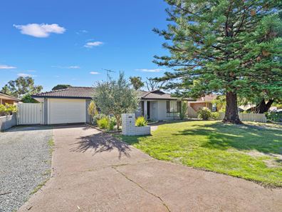 15 Hungerford Avenue, Halls Head WA 6210