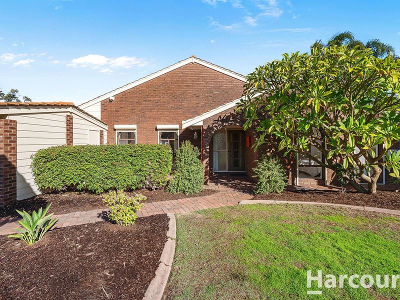 2 Poimena Mews, Kingsley WA 6026