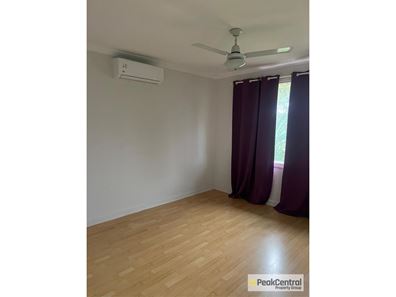 33 Stead Street, Maddington WA 6109