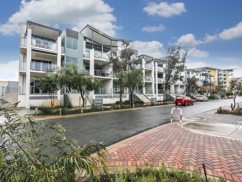 34/30 Malata Crescent, Success WA 6164