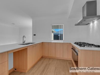 24 Gleam Street, Wellard WA 6170
