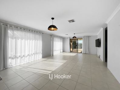 18 Mackerel Avenue, Vasse WA 6280
