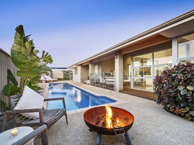 36 Achilles Loop, Iluka WA 6028