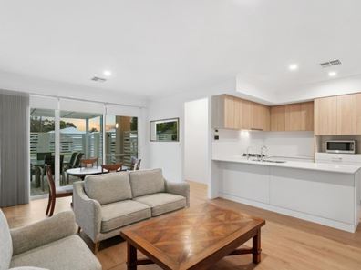 51 Halgania Way, Duncraig WA 6023