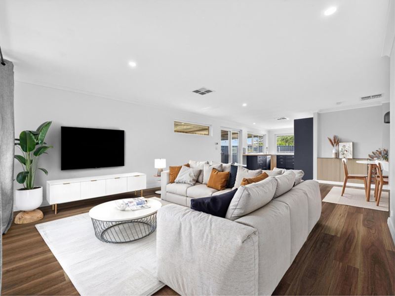 25 Port Jackson Parade, Quinns Rocks WA 6030