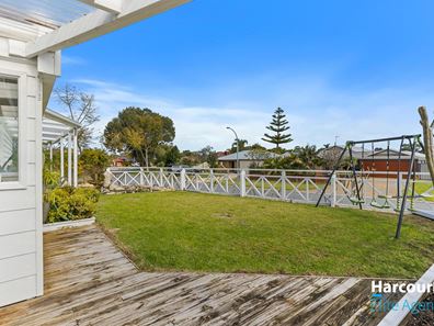 9 Moreton Crescent, Warnbro WA 6169