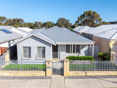 11 Whitecap Street, Yanchep WA 6035