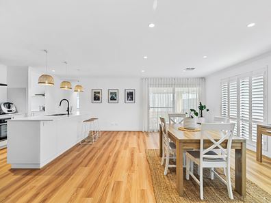 34 Carinata Crescent, Byford WA 6122