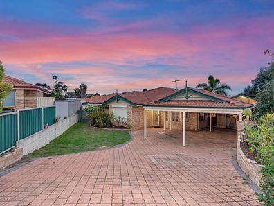 10 Goyder Elbow, Merriwa WA 6030