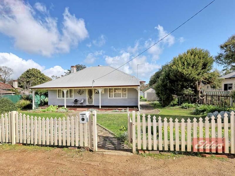 36 Havelock Street, Narrogin WA 6312