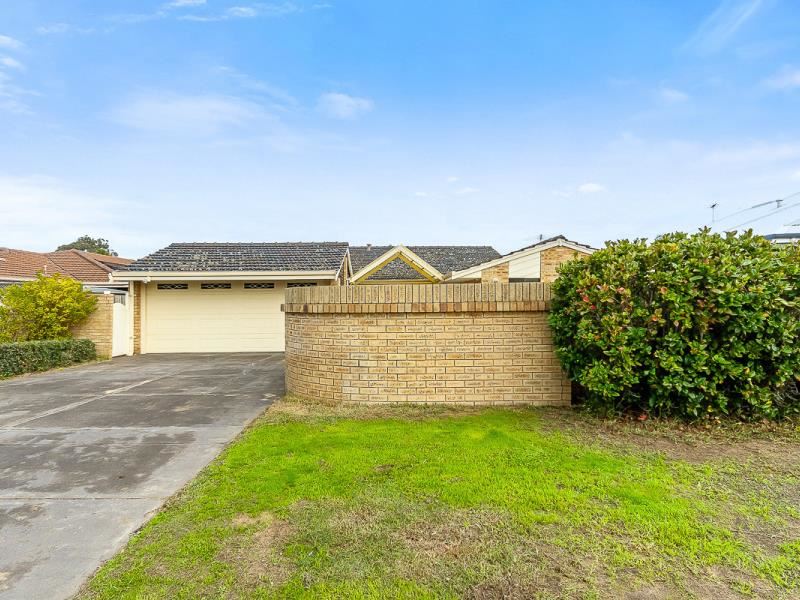 18 Quarndon Close, Carine
