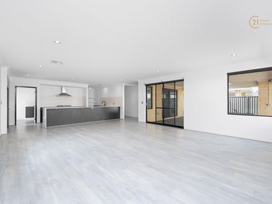 10 Portofino Avenue, Baldivis WA 6171