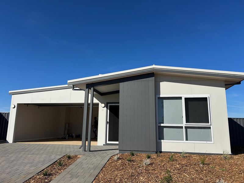 16 Brockagh Drive, Utakarra WA 6530
