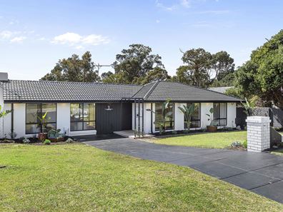 1 Lorne Road, Duncraig WA 6023