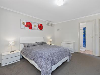 6 HEWBY COURT, Ledge Point WA 6043