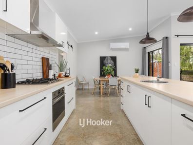 11 Ducane Road, Gelorup WA 6230