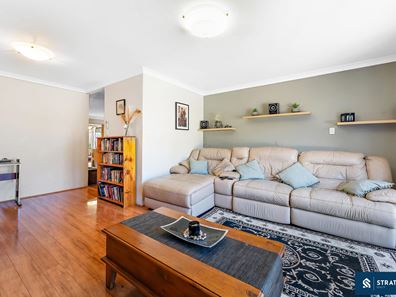 41 Guinivere Way, Camillo WA 6111