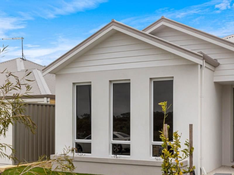 69 Isabelline Terrace, Eglinton