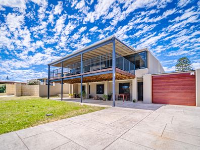 6 Churchill Avenue, Shoalwater WA 6169