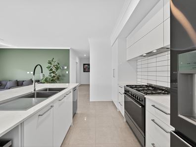 17 Geometric Street, Alkimos WA 6038