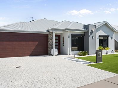 17 Cumberland Avenue, Ellenbrook WA 6069
