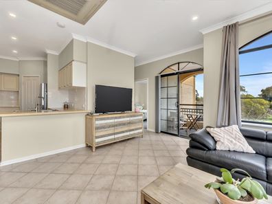 2A St Pauls Crescent, Joondalup WA 6027