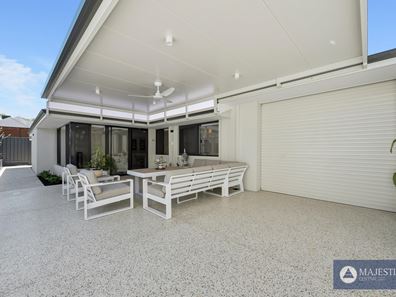 7 Mackenzie Road, Applecross WA 6153