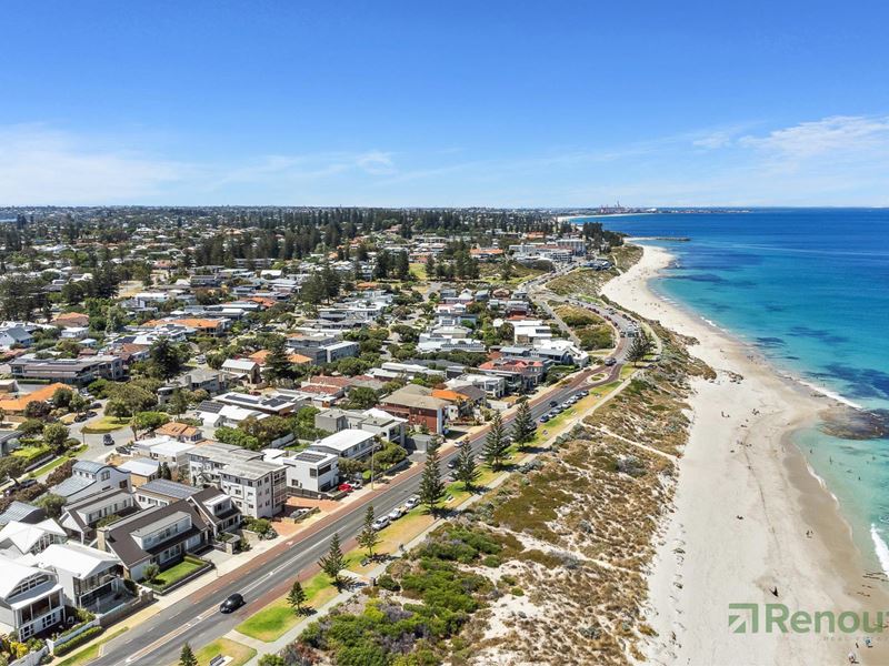 1/152 Marine Parade, Cottesloe