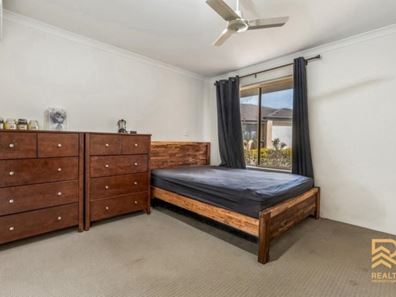 4/26 Andrea Way, Queens Park WA 6107