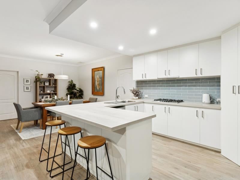 45 Holmes Street, Shelley WA 6148