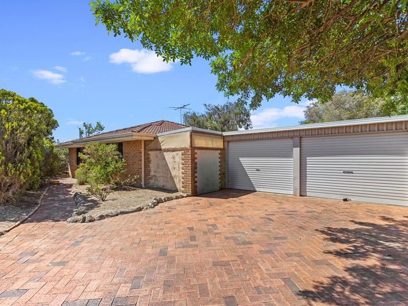 16 St Clair Street, Yanchep