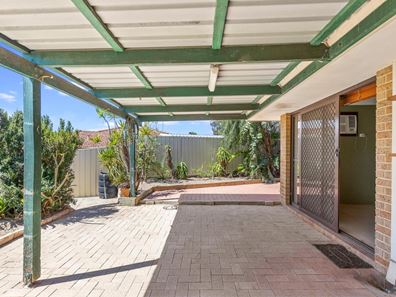 16 St Clair Street, Yanchep WA 6035