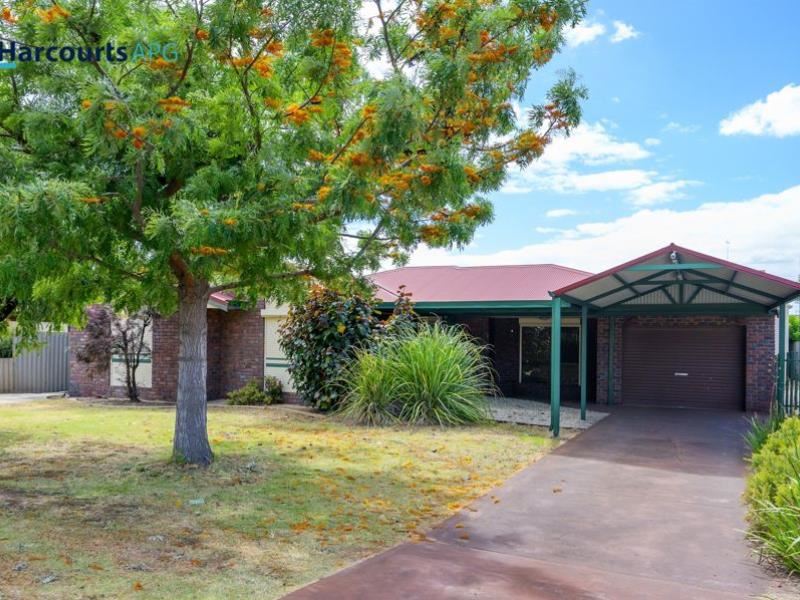 11 Eastman Avenue, Usher WA 6230