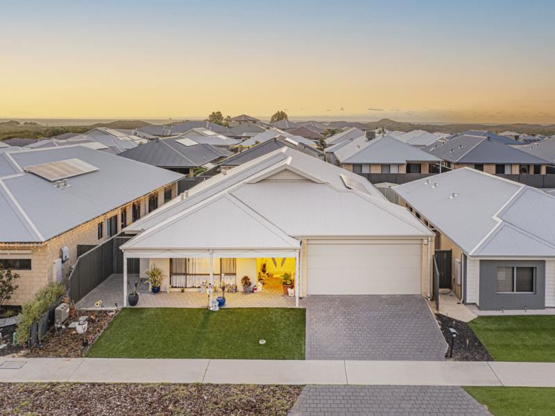 12 Luminous Crescent, Eglinton