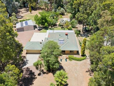 10 Protea Court, Stoneville WA 6081