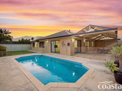 17 Cronulla Road, Secret Harbour WA 6173
