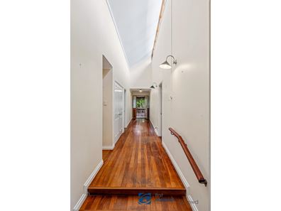 490 Gill Street, Mundaring WA 6073