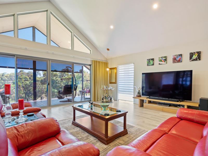 15 Widdeson Street, Nannup WA 6275