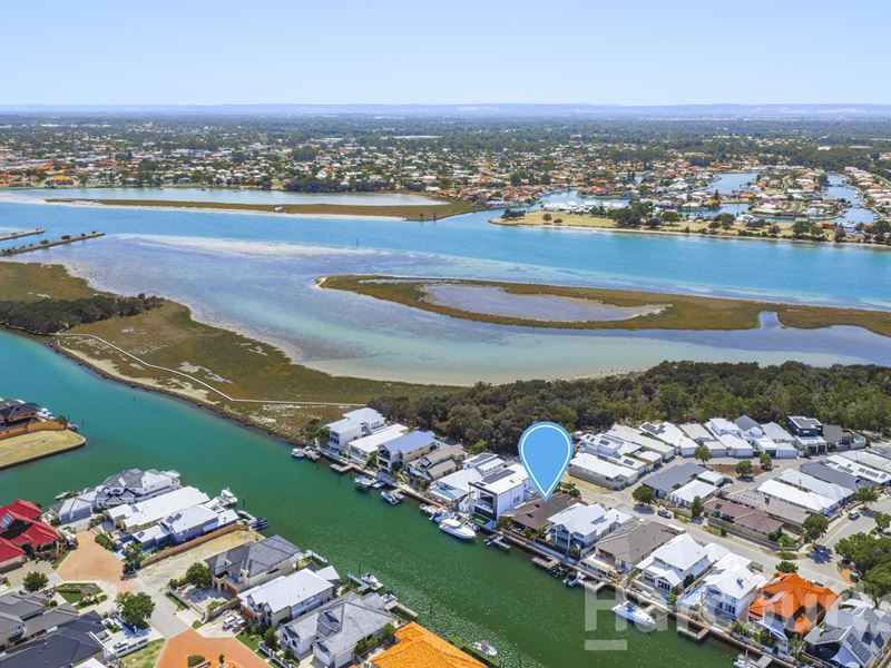 39 Leisure Way, Halls Head WA 6210