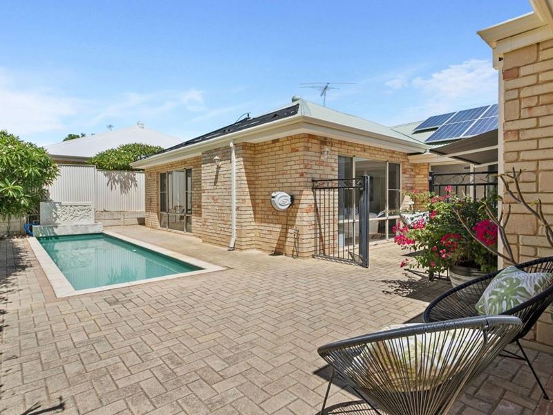 5 Wanborough Close, Gwelup